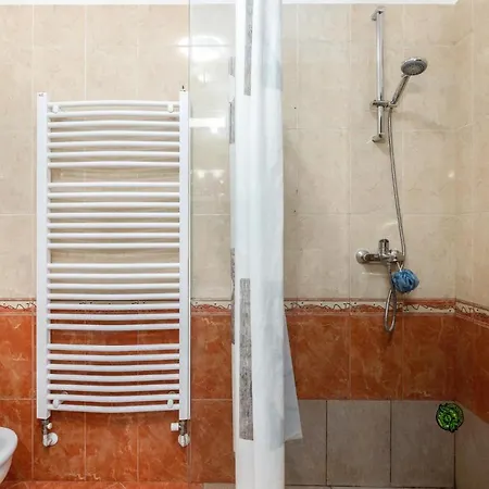 2 Bedroom Gorgeous In Kostrena