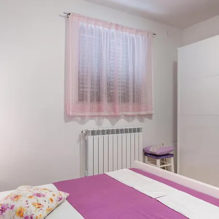 2 Bedroom Cozy In Апартаменты