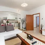 Cozy In Apartmán