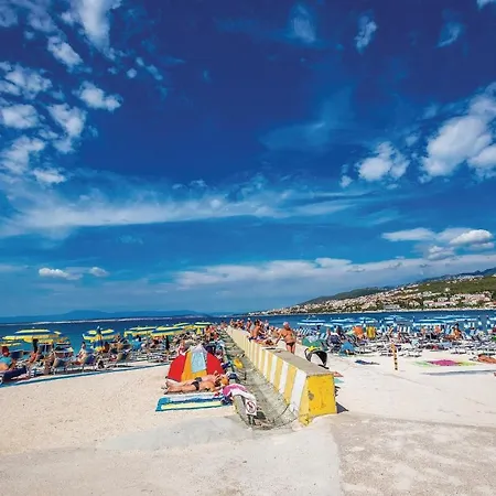 2 Bedroom Gorgeous In Appartamento *
