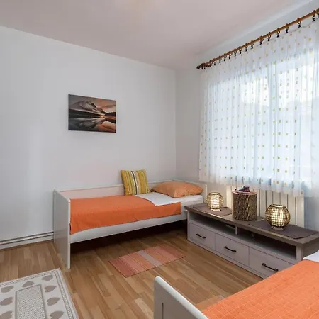 2 Bedroom Cozy In * Kostrena
