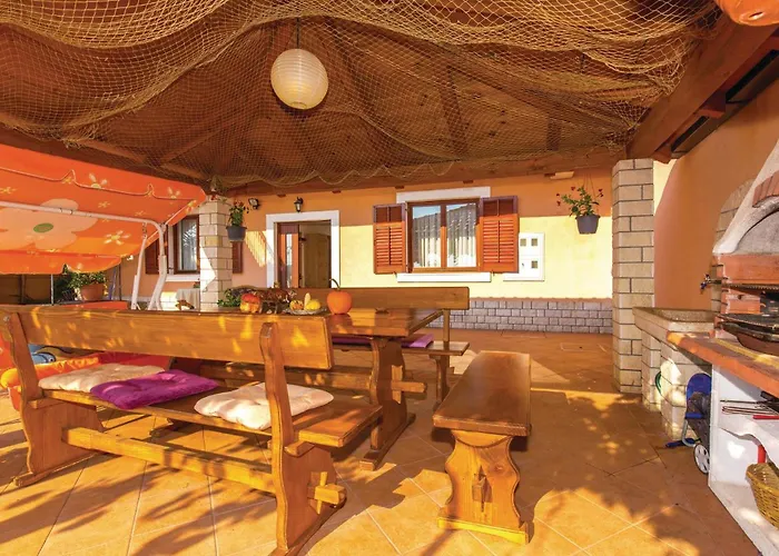 Daire Cozy In Kostrena